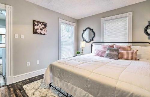 Renovated Farmhouse w Mountain Views and Fire Pit - Foto 23