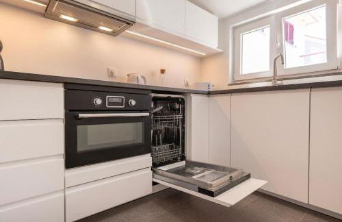 Estoril Haven - Photo 19