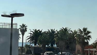 Wi Fi,vue marina ,parking ,plage à pied - Foto 2