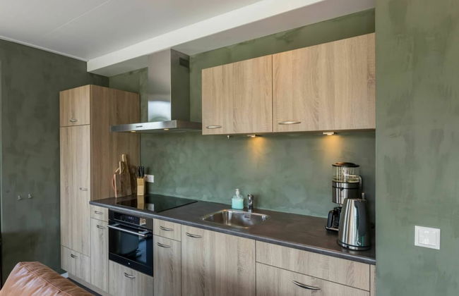 Holiday Home in Vrouwenpolder Near Beach - Photo 2