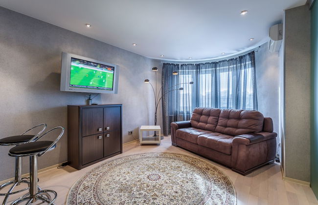 FortEstate Dmitriya Ulyanova Lux - Photo 2