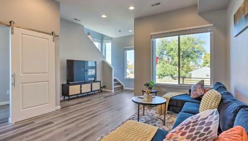 Work, Play and Explore! Townhome 6 Mi to Dtwn Denver - Foto 3