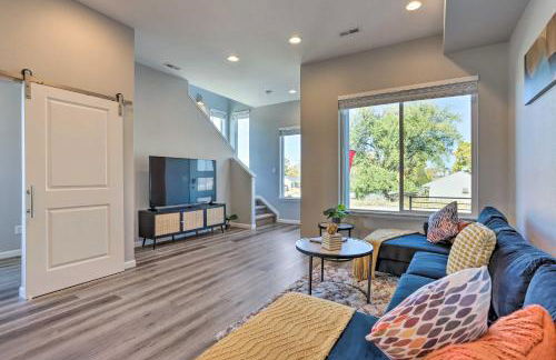 Work, Play and Explore! Townhome 6 Mi to Dtwn Denver - Foto 3