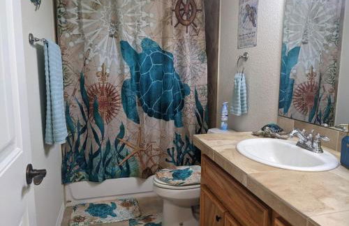 Enchanted April Lake House 3 Bed 2 Bath - Photo 13