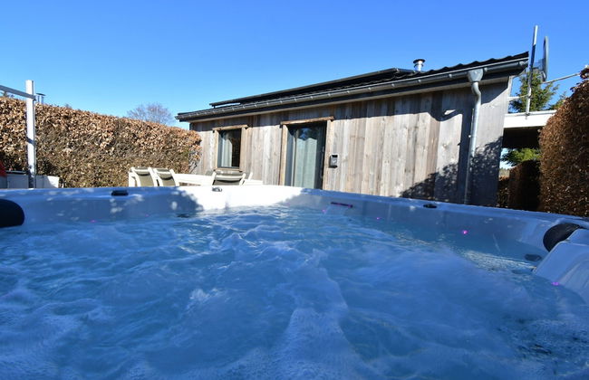 Luxurious Bungalow in Bullange with Hot Tub - Photo 37