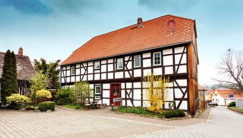 Schwesterherz im Schlafrock in Merxleben - Foto 2