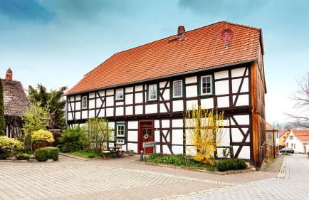 Schwesterherz im Schlafrock in Merxleben - Foto 2