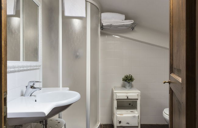 Locanda Antico Borgo - Photo 13