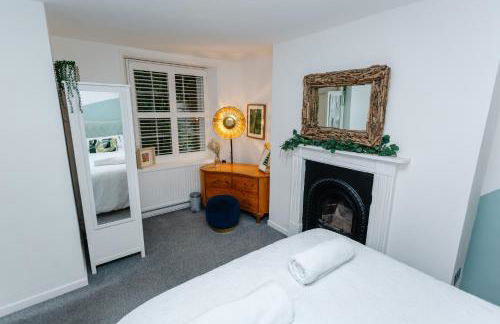 Town Centre Oasis with Two Hot Tubs - Photo 6