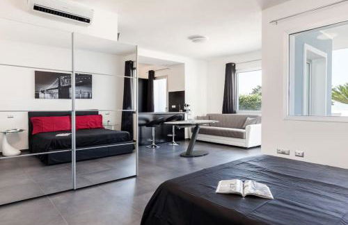 Leonida's Home - Shared Pool, Jacuzzi and beach 150mt - Foto 15