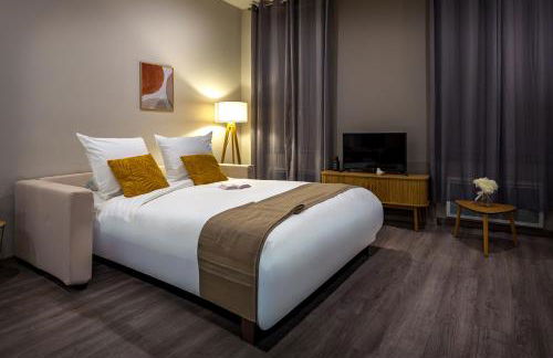 Wi-Fi - Netflix - Spacieux - Centre-ville - CASA SERENIA - Foto 5