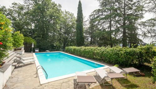 Exclusive 1970s villa with pool and garden by VacaVilla - Foto 2, Garden