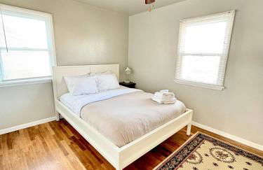 Historic 2 bedroom home in Old Town-main floor - Foto 7