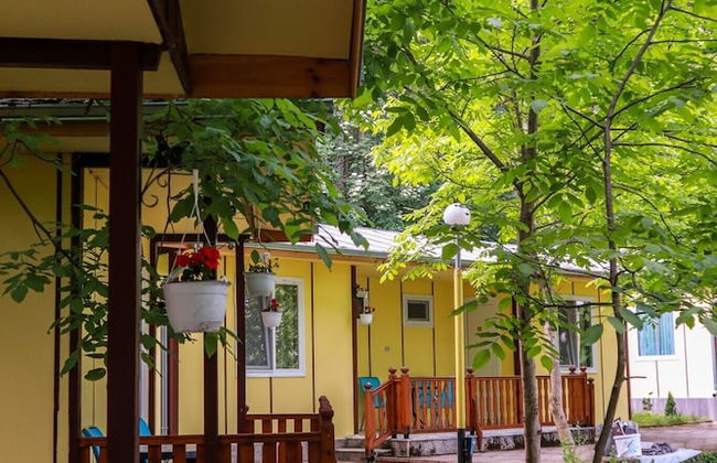 Ideal Bungalow for 2 or 3 Guests Surrounded by a Lovely Garden - Foto 27