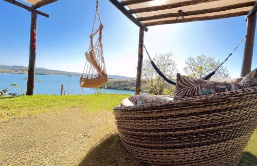 Chalé Mirante, piscina, cachoeira, lago e vista espetacular em Alexânia Goiás - Foto 8