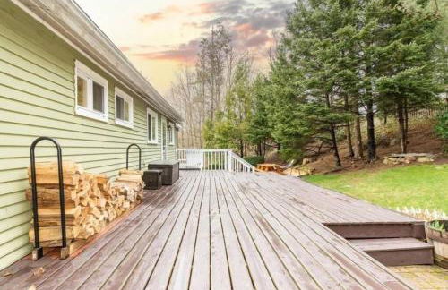 Manchester by the Sea|Outdoor Fireplace|King Bed - Foto 10