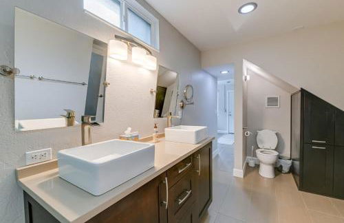 Grants Pass Getaway with Expansive Deck! - Foto 15