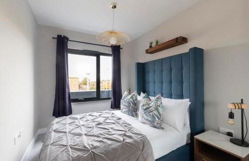 Elliot Oliver - Stunning Three Bedroom Penthouse With Large Terrace & Parking - Foto 18