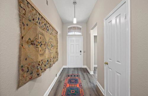 Artist Retreat at Cypress Creek - Hotub - Sleeps 9 - Photo 46