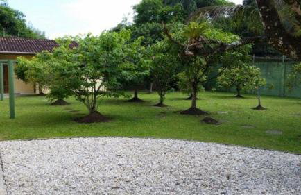 Encantadora Chácara com Piscina em Itanhaém - Foto 15