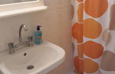 karavagelis rooms - Photo 10