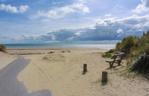 Holiday Home in Portbail Near Sandy Beach - Foto 34