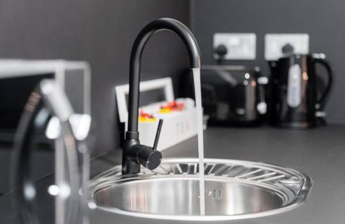 Spacious Loft Style Apartment - Near City Centre - Smart TV- WIFI - Parking - 3NT - Foto 13