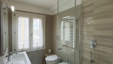 Ginevra Apartment in Rome - Foto 5, Shower