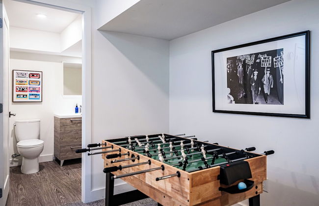 Revelation Retreat by Revelstoke Vacations - Foto 30