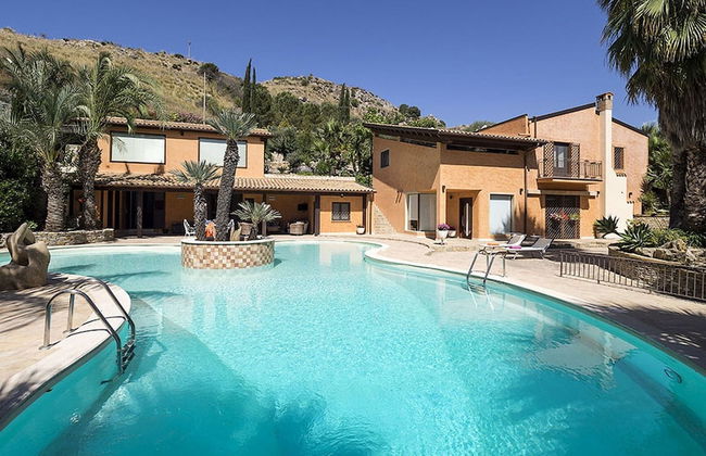 Villa in Agrigento With Private Pool - Foto 1