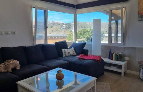 großes Haus mit Garten und Blick auf die kanarische Hügellandschaft - Foto 11