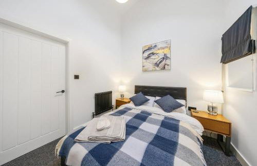 Elevated Escape - Hot tub, sauna, rooftop terrace - Foto 10