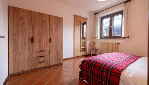 Casa Marta - Photo 3, wardrobe