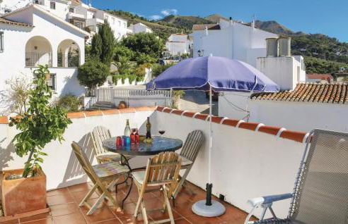 Nice Home In Canillas De Albaida - Foto 1