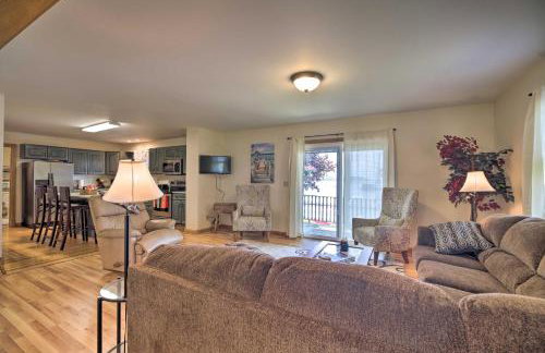 Lake Champlain Home with Decks, Kayaks and Fire Pit! - Foto 4