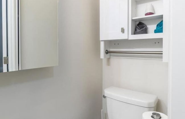 3BR 2 5BA Townhome 1 min to the Beach BBQ Parking - Foto 46