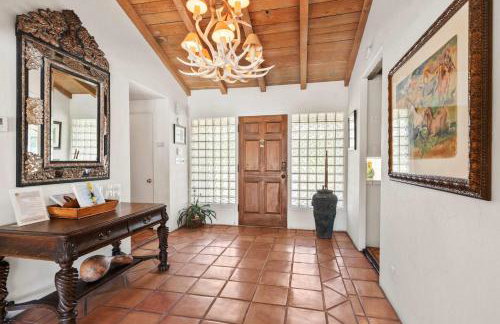 San Jacinto Villa with Private Pool - Foto 8