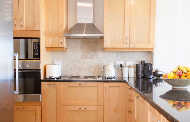 Bay Vista Villa - Photo 8