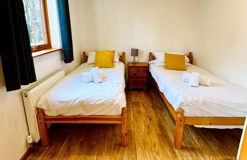 Acorn Lodge for Six with Hot Tub - Devon - Foto 12