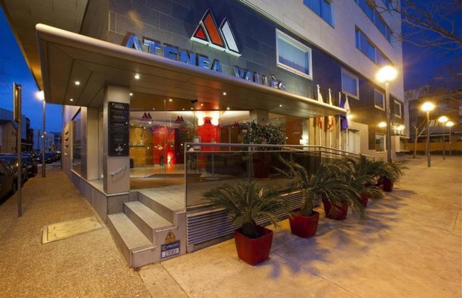 Aparthotel Atenea Valles - Photo 36