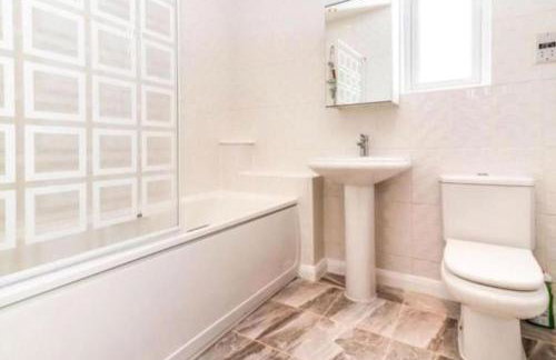 3-bedroom house - car parking - air conditioning - Foto 5