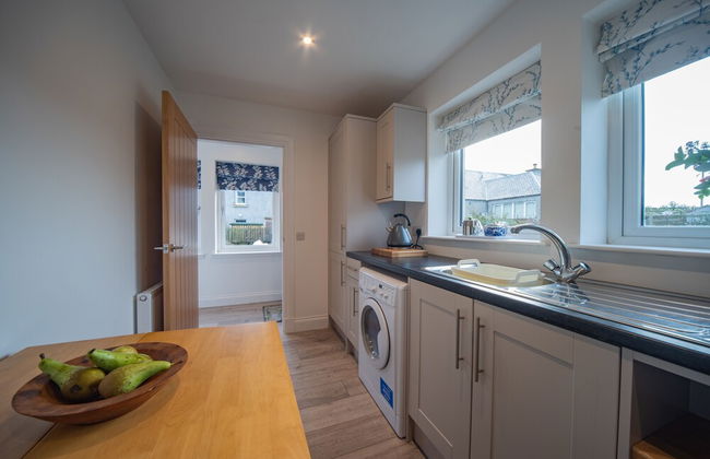 Stunning 1-bed Annex in Hawick - Photo 8