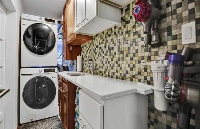 Buddha House 3BR 2BA Home -lush Backyard - Foto 14