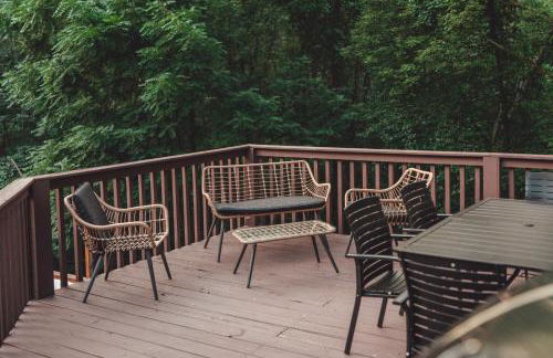 Bigfoot's Hideout - A Hocking Hills Escape - Foto 21