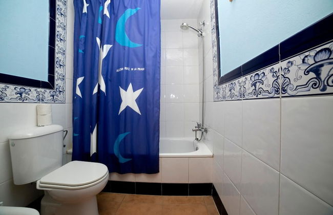 Apartamentos Urbanización Atlanterra Costa - Photo 35