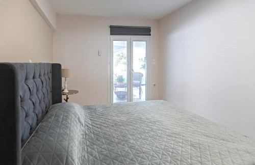 Garden Apartment in Amarynthos II - Photo 17