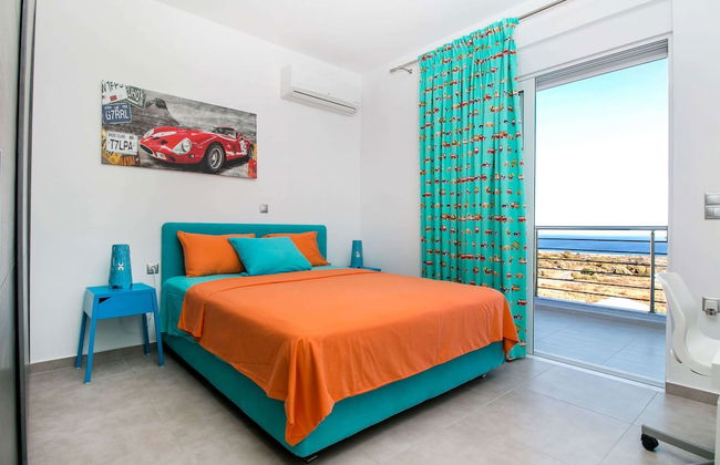 Luxury Villa Near Sea in Kalithies with Hot Tub - Foto 3