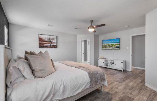 Retreat close to Lewisville Lake with pool, pet ok - Photo 37