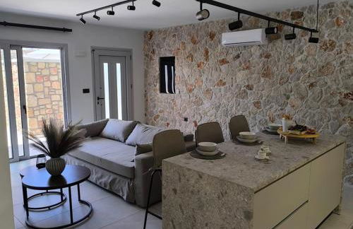 Valantina's & Mannouel Lardos Luxury Villas - Photo 42
