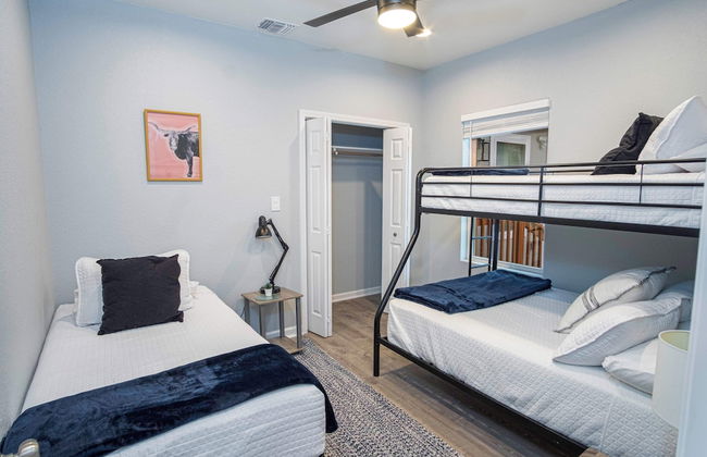 Don't Miss Dynamic 4br/2ba Near Jolly Riverwalk - Foto 10